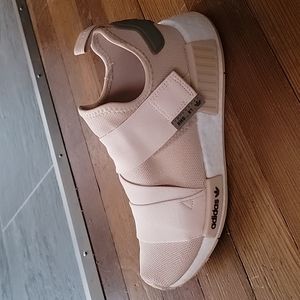 Adidas NMD_R1 sneakers